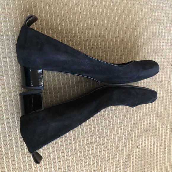 Louis Vuitton Uniformes Black Suede Revival Round - Picture 7 of 14